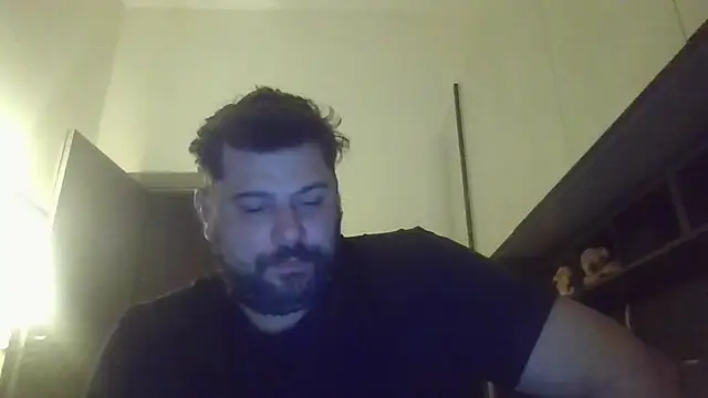 giuseppelovisi85 online show from 09/30/25, 05:01