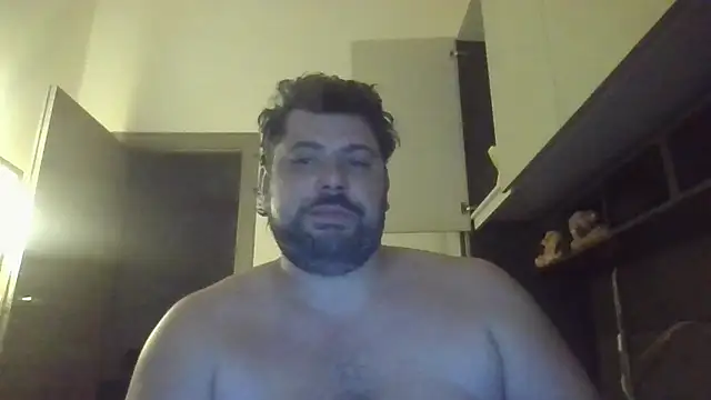 giuseppelovisi85 online show from 10/18/25, 08:09