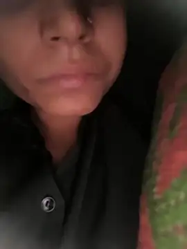 Snapshot of Antique-stickchart-couple chatting on 09/26/25, 09:46 Antique-stickchart-couple online show from 09/26/25, 09:46