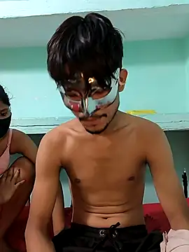 Snapshot of Antique-stickchart-couple chatting on 10/19/25, 01:50 Antique-stickchart-couple online show from 10/19/25, 01:50