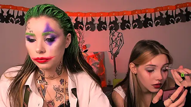 luna tin online show from 10/29/25, 08:21