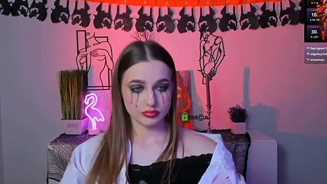 luna tin online show from 10/31/25, 02:12