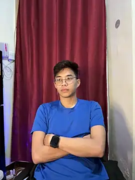 Snapshot of Prince-Harrison chatting on 09/25/25, 04:32 Prince-Harrison online show from 09/25/25, 04:32