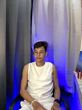 Snapshot of Prince-Harrison chatting on 10/22/25, 01:11 Prince-Harrison online show from 10/22/25, 01:11