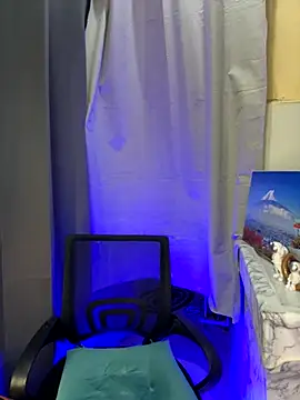 Snapshot of Prince-Harrison chatting on 10/23/25, 06:50 Prince-Harrison online show from 10/23/25, 06:50