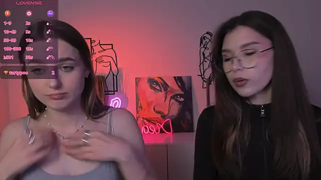 aria moo online show from 10/20/25, 10:21