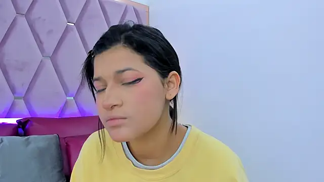 MaskedGirl  online show from 11/29/25, 12:08