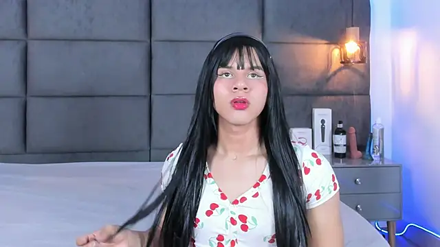 Slenna Moon online show from 09/22/25, 02:35