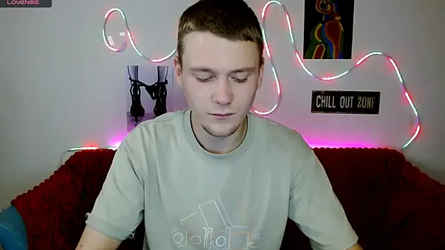 Xavier Night81 online show from 11/16/25, 09:04