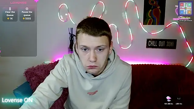 Xavier Night81 online show from 11/19/25, 08:47