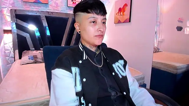 abby thommson1 online show from 10/01/25, 01:44