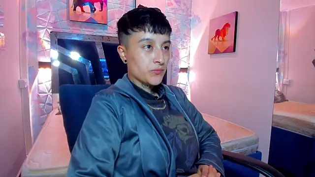 abby thommson1 online show from 10/11/25, 04:01