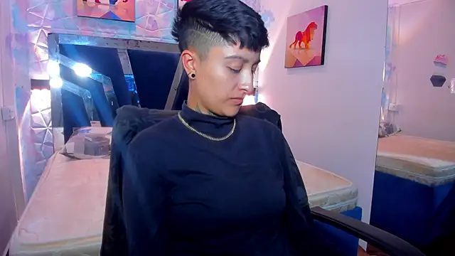 abby thommson1 online show from 10/16/25, 04:13