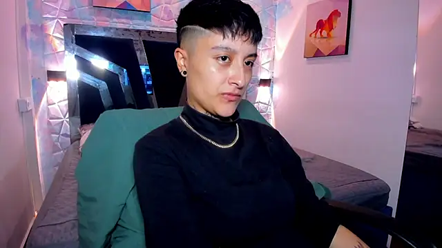 abby thommson1 online show from 10/25/25, 04:20