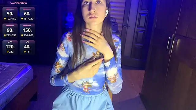 Snapshot of Shyselly chatting on 10/30/25, 05:46 Shyselly online show from 10/30/25, 05:46