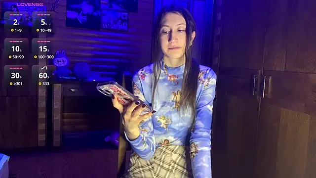 Snapshot of Shyselly chatting on 11/22/25, 05:12 Shyselly online show from 11/22/25, 05:12