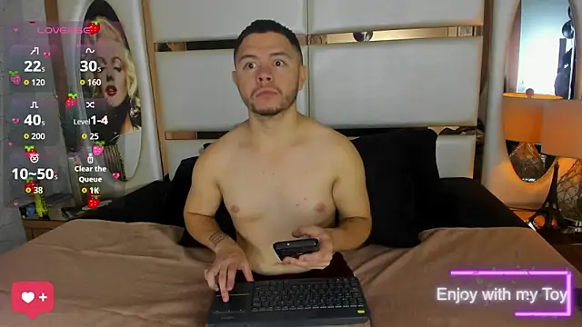 Stiven Oconner23 online show from 10/17/25, 02:19