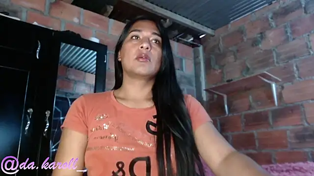  Diviine karoll  online show from 09/15/25, 06:19