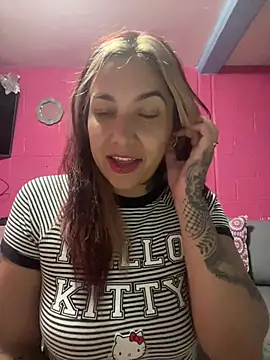 Snapshot of emperatrixsex chatting on 06/27/26, 03:11 emperatrixsex online show from 06/27/26, 03:11