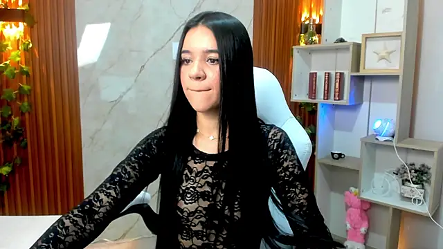 MeganLara online show from 09/10/25, 07:14