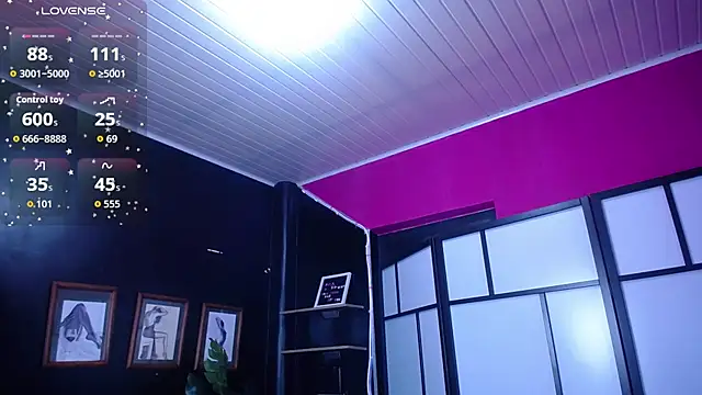 Emilly soul online show from 09/11/25, 12:49