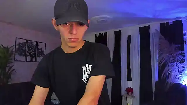 Marcus and Tony online show from 10/13/25, 02:22