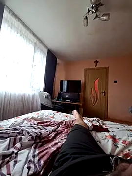 StrictBobby online show from 07/27/26, 08:43