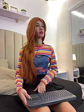 SunshineLizzy online show from 10/31/25, 01:23