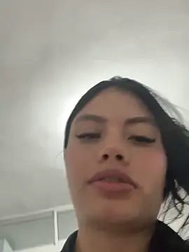 fendi E online show from 09/11/25, 04:01