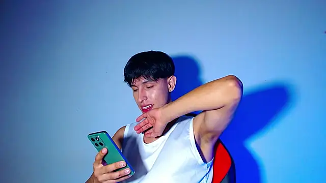 rowanbigboy23 online show from 11/28/25, 02:36