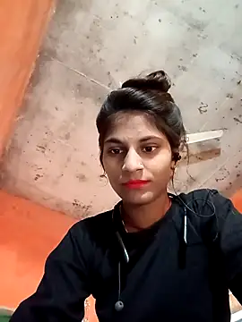 Snapshot of Jyoti_thakurr chatting on 11/14/25, 05:39 Jyoti thakurr online show from 11/14/25, 05:39