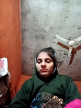 Snapshot of Jyoti_thakurr chatting on 11/14/25, 05:44 Jyoti thakurr online show from 11/14/25, 05:44