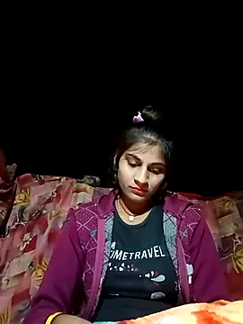 Snapshot of Jyoti_thakurr chatting on 11/24/25, 01:33 Jyoti thakurr online show from 11/24/25, 01:33