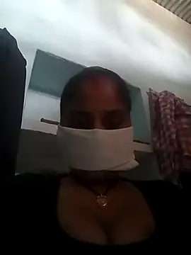 Snapshot of Sheema_tyagi chatting on 10/24/25, 07:05 Sheema tyagi online show from 10/24/25, 07:05