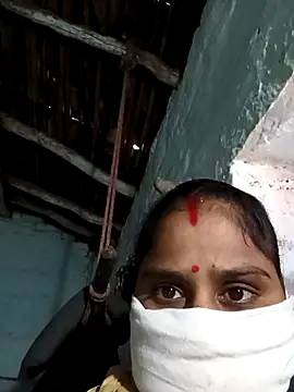 Snapshot of Sheema_tyagi chatting on 10/30/25, 09:55 Sheema tyagi online show from 10/30/25, 09:55