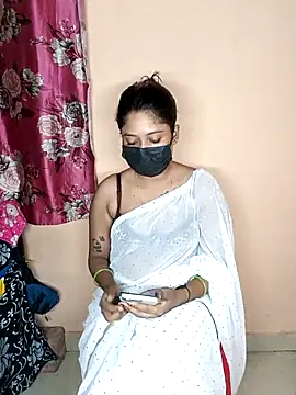 Horny wife Salu online show from 09/09/25, 08:30
