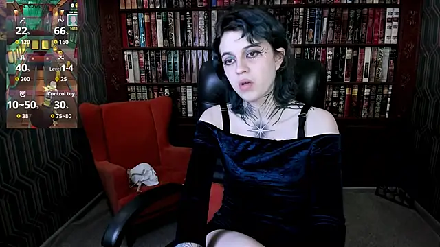 Snapshot of NoelleGothicShadow chatting on 06/04/26, 11:44 NoelleGothicShadow online show from 06/04/26, 11:44