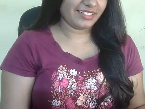 Snapshot of Aanya_Hazel chatting on 11/03/25, 04:08 Aanya Hazel online show from 11/03/25, 04:08