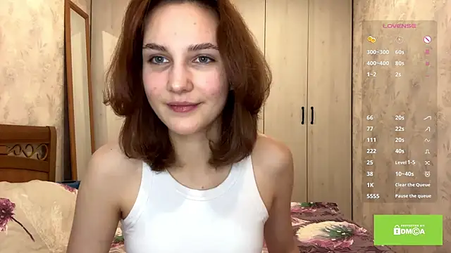 lady linaa online show from 10/29/25, 04:20