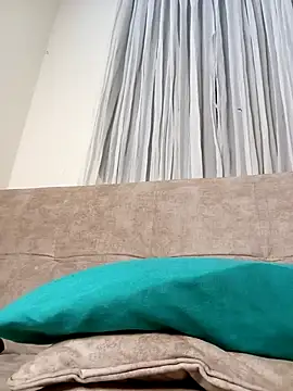 Snapshot of Marian_Zeller chatting on 10/28/25, 09:13 Marian Zeller online show from 10/28/25, 09:13