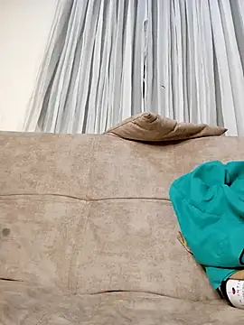 Snapshot of Marian_Zeller chatting on 10/29/25, 09:22 Marian Zeller online show from 10/29/25, 09:22