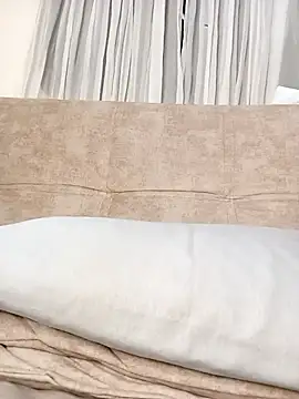 Snapshot of Marian_Zeller chatting on 11/04/25, 09:08 Marian Zeller online show from 11/04/25, 09:08