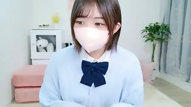 Hinata Sun online show from 09/14/25, 08:46