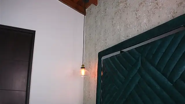 Sofi Moreno online show from 07/28/26, 10:21