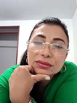 Snapshot of mia_mancinii chatting on 03/28/26, 04:23 mia mancinii online show from 03/28/26, 04:23