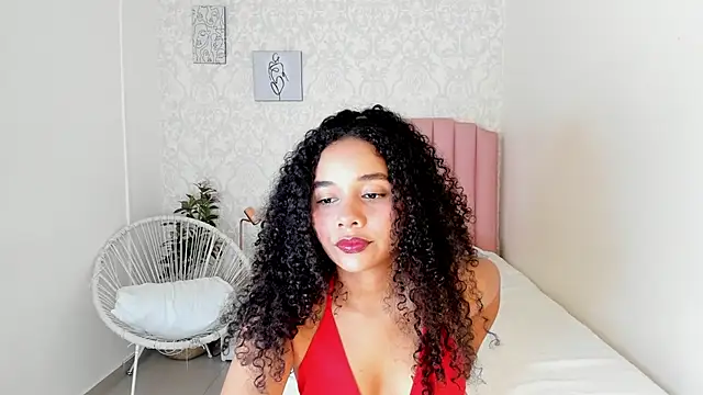 Snapshot of esther_sofia chatting on 04/30/26, 08:04 esther sofia online show from 04/30/26, 08:04