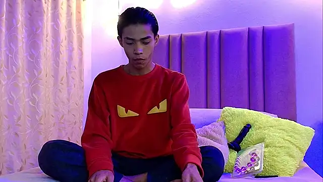 camilo nom online show from 10/03/25, 03:36