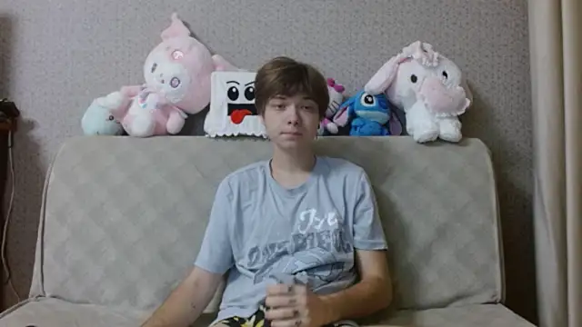 hilt on  online show from 10/13/25, 07:41