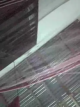 Snapshot of hezabi_queen07 chatting on 09/15/25, 04:18 hezabi queen07 online show from 09/15/25, 04:18