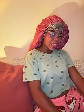 Snapshot of Sweet-Jade chatting on 11/17/25, 09:15 Sweet-Jade online show from 11/17/25, 09:15